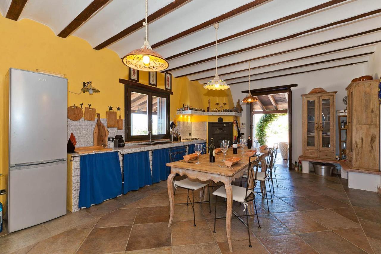Ophelia Villa *